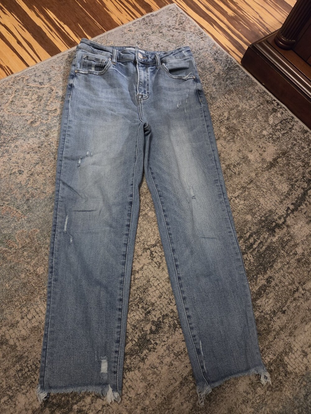 Risen Jeans High Rise Straight Leg Distressed Raw Hem Light Wash Size 9/29 As Is